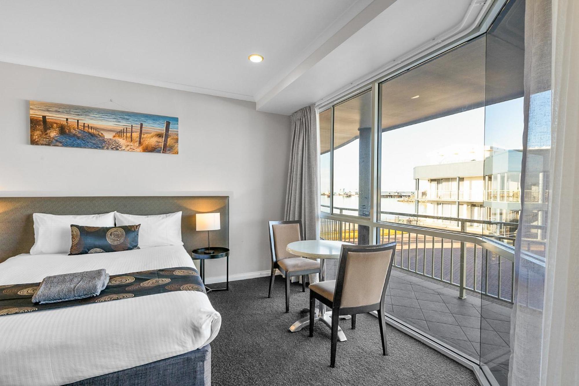 Best Western Port Lincoln- Formerly Hilton Motel Экстерьер фото